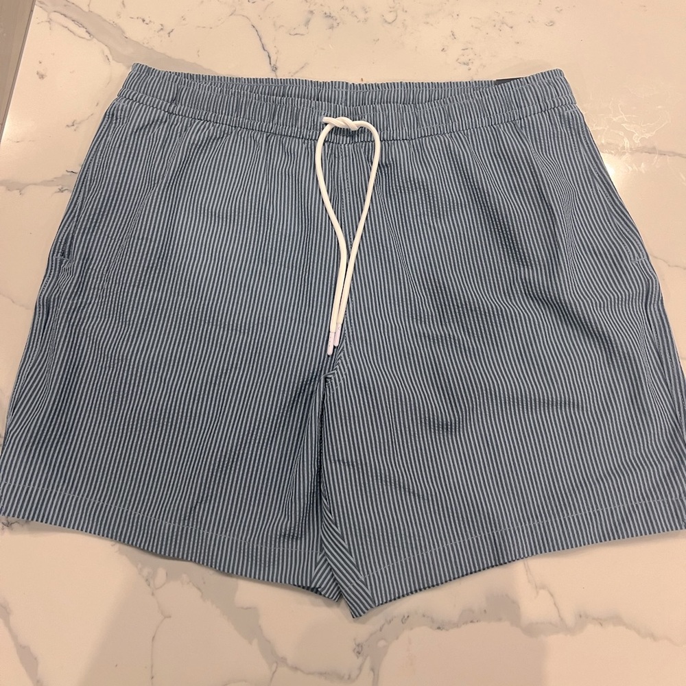 Abercrombie & Fitch Men’s Swimsuit - Size Large- NWT